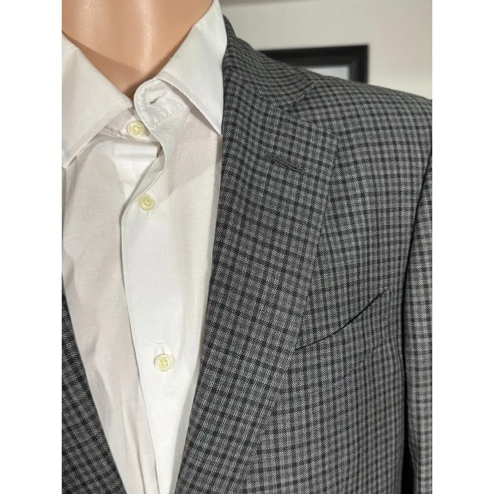 Tom Ford Guncheck Gray Suit Jacket Sportcoat 50R 40R EUC Men's Wool Switzerland